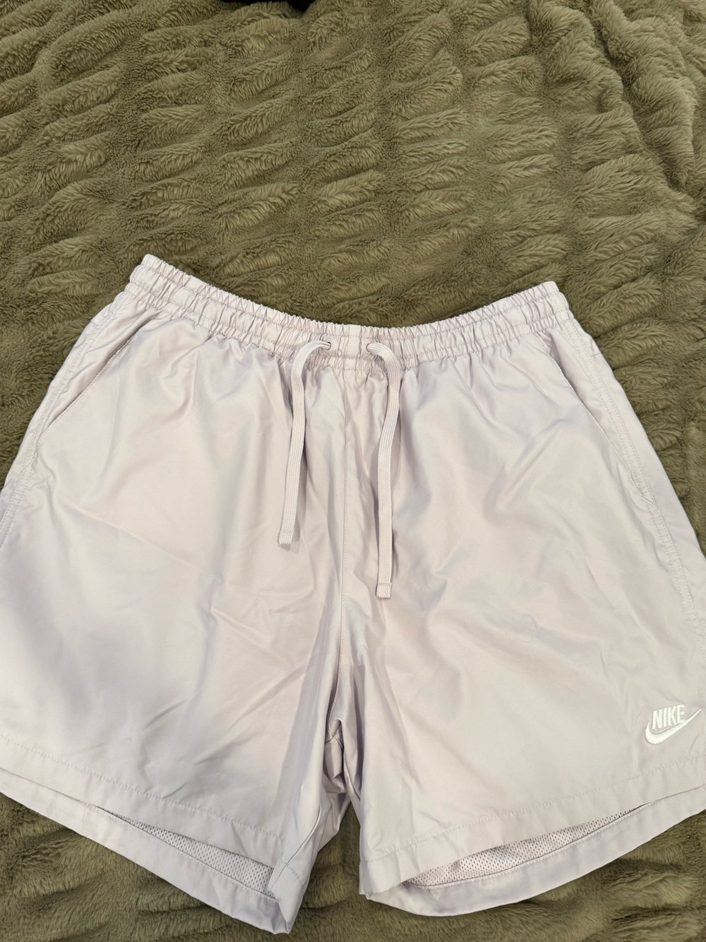 Nike Men's Pale Lavender Athletic Shorts